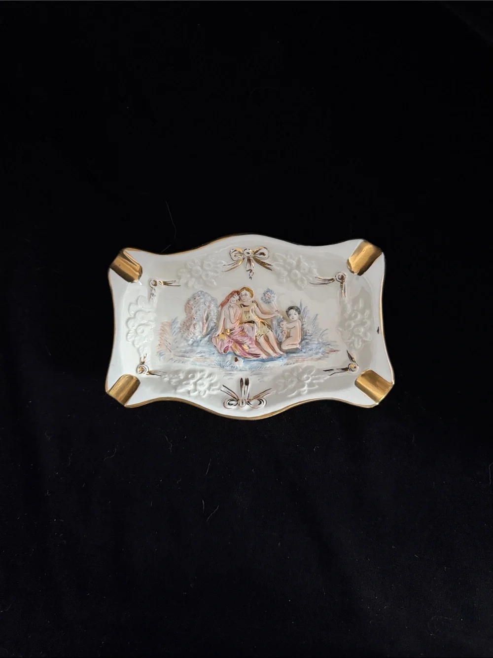 Capodimonte set four
